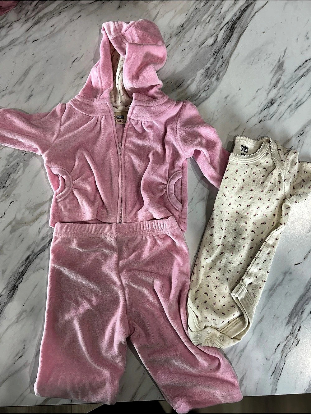 0-3M Faded Glory Baby 3-Piece Set Pink Cream